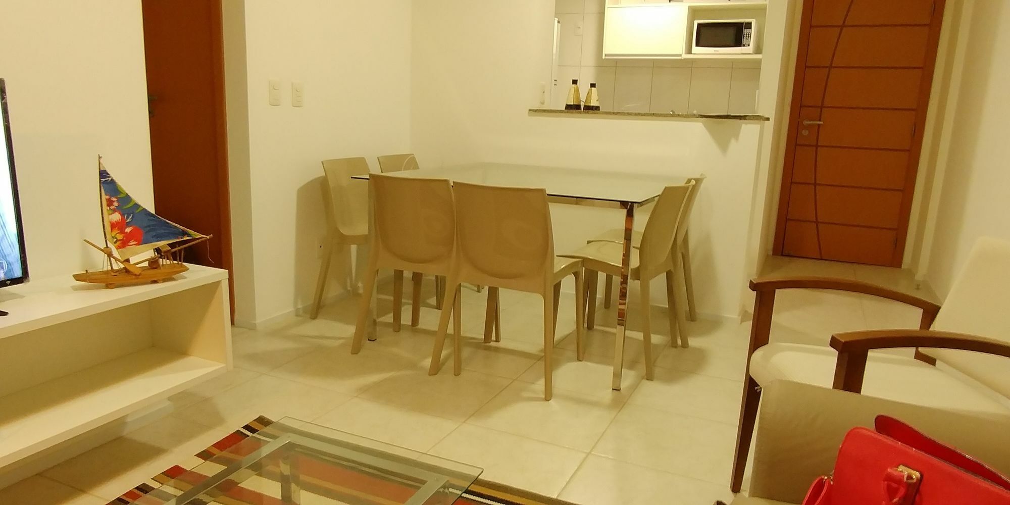 Porto Beach Family Inn Акирас Экстерьер фото